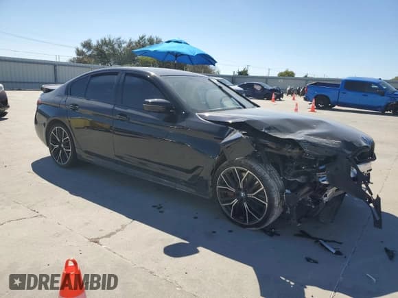 ✅ 2022 BMW 5 Series 540i • VIN: WBA53BJ01NWX51083 • Lot: 89622485. Listed on Copart with 47,560 mi. Free auction sales archive from the USA and detailed vehicle history report at DreamBid. Image 4.