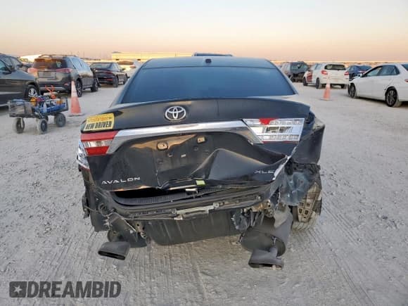 ✅ 2015 Toyota Avalon Limited • VIN: 4T1BK1EB5FU164991 • Lot: 86184865. Wystawiony na Copart z przebiegiem 103 796 mil. Bezpłatny archiwum sprzedaży aukcyjnych z USA i szczegółowy raport historii pojazdu na DreamBid. Zdjęcie 6.