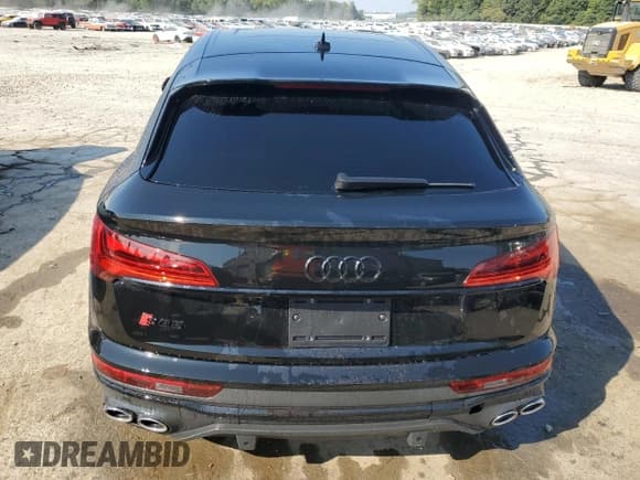 ✅ 2024 Audi SQ5 Sportback Premium Plus • VIN: WA124AFY7R2025294 • Lot: 67864824. Listed on Copart with 2,776 mi. Free auction sales archive from the USA and detailed vehicle history report at DreamBid. Image 6.