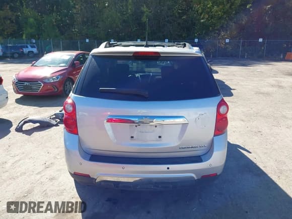 ✅ 2011 Chevrolet Equinox LTZ • VIN: 2CNALFEC8B6445819 • Лот: 43503732. Опубликован ранее на IAAI с пробегом 203 080 миль. Бесплатный доступ к архиву аукционных продаж из США и подробный отчёт об истории автомобиля на DreamBid. Изображение 16.