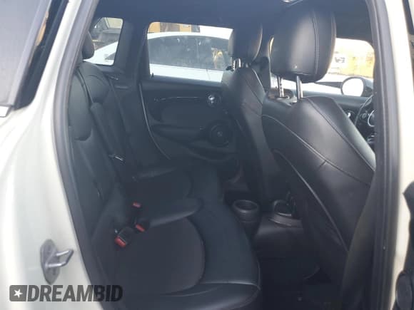 ✅ 2017 MINI Hardtop 4 Door Cooper S • VIN: WMWXU3C50H2D31690 • Lot: 86599104. Listed on Copart with 165,369 mi. Free auction sales archive from the USA and detailed vehicle history report at DreamBid. Image 10.