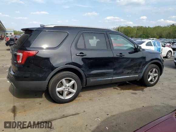 ✅ 2016 Ford Explorer XLT • VIN: 1FM5K8D85GGD19292 • Lot: 81147665. Wystawiony na Copart z przebiegiem 156 467 mil. Bezpłatny archiwum sprzedaży aukcyjnych z USA i szczegółowy raport historii pojazdu na DreamBid. Zdjęcie 3.