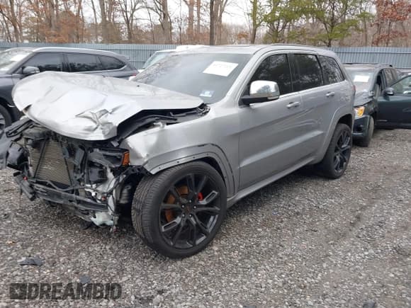 ✅ 2015 Jeep Grand Cherokee Overland • VIN: 1C4RJFCG1FC118307 • Лот: 41727221. Опубликован ранее на IAAI с пробегом 134 101 миль. Бесплатный доступ к архиву аукционных продаж из США и подробный отчёт об истории автомобиля на DreamBid. Изображение 2.