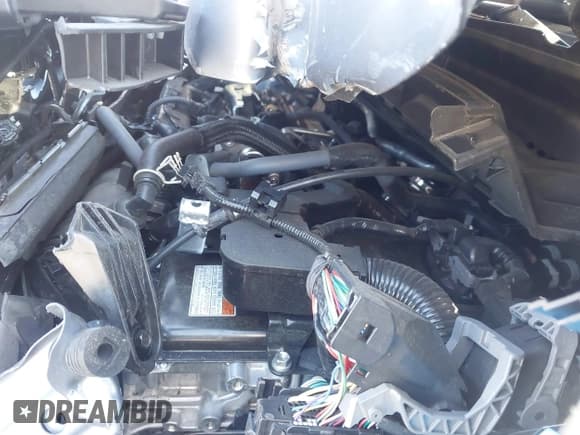 ✅ 2024 Toyota Corolla Cross Hybrid S • VIN: 7MUFBABG2RV026832 • Lot: 41972100. Listed on IAAI with 22,976 mi. Free auction sales archive from the USA and detailed vehicle history report at DreamBid. Image 10.