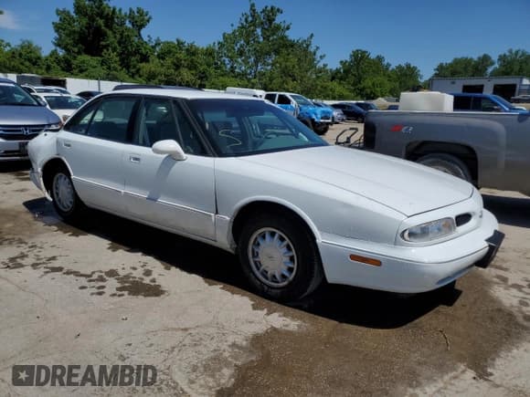 ✅ 1998 Oldsmobile 88 LS • VIN: 1G3HN52K9W4828694 • Лот: 60404334. Опубликован ранее на Copart с пробегом 109 587 миль. Бесплатный доступ к архиву аукционных продаж из США и подробный отчёт об истории автомобиля на DreamBid. Изображение 4.