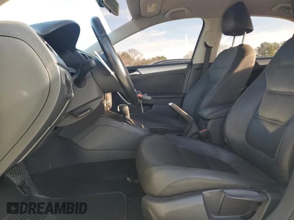 ✅ 2011 Volkswagen Jetta SEL • VIN: 3VWLX7AJ6BM096089 • Lot: 45872025. Listed on Copart with 147,259 mi. Free auction sales archive from the USA and detailed vehicle history report at DreamBid. Image 7.