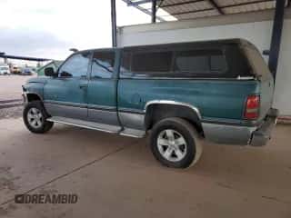 1995 Dodge 1500 с VIN 3B7HF13ZXSM146083, выставлен на аукционе Copart как лот 86597354 с пробегом 207 529 миль миль и Списание • Salvage title. История ставок и продаж доступна на DreamBid. Изображение 2.