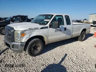 ✅ 2014 Ford F-250 XL • VIN: 1FT7X2A66EEB76781 • Lot: 46153105. Listed on Copart with 163,494 mi. Free auction sales archive from the USA and detailed vehicle history report at DreamBid. Image 1.