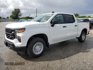 ✅ 2024 Chevrolet Silverado 1500 Work Truck • VIN: 1GCPDAEK5RZ215305 • Лот: 66466665. Опубликован ранее на Copart с пробегом 9 208 миль. Бесплатный доступ к архиву аукционных продаж из США и подробный отчёт об истории автомобиля на DreamBid. Изображение 1.