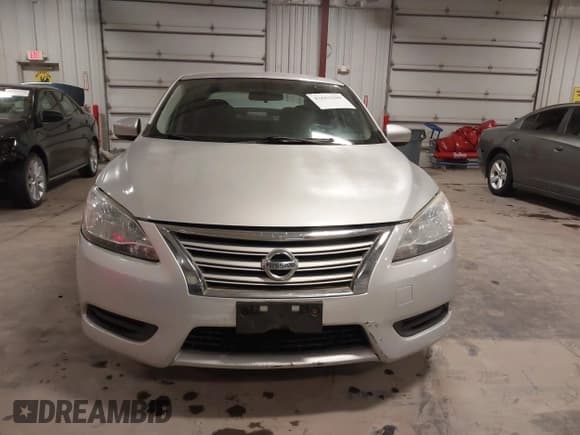 ✅ 2014 Nissan Sentra SR • VIN: 3N1AB7AP8EY215533 • Lot: 43652209. Listed on IAAI with 114,580 mi. Free auction sales archive from the USA and detailed vehicle history report at DreamBid. Image 12.