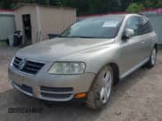 ✅ 2004 Volkswagen Touareg • VIN: WVGCM77L84D040492 • Lot: 42756546. Wystawiony na IAAI z przebiegiem 136 395 mil. Bezpłatny archiwum sprzedaży aukcyjnych z USA i szczegółowy raport historii pojazdu na DreamBid. Zdjęcie 6.