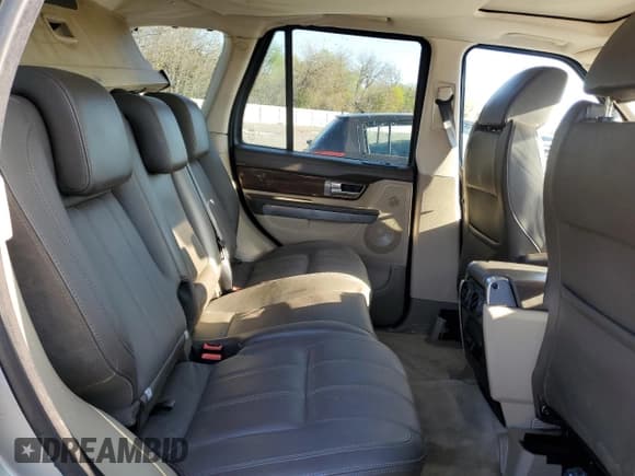 ✅ 2010 Land Rover Range Rover Sport HSE Lux • VIN: SALSK2D4XAA244433 • Lot: 52033615. Wystawiony na Copart z przebiegiem 87 854 mil. Bezpłatny archiwum sprzedaży aukcyjnych z USA i szczegółowy raport historii pojazdu na DreamBid. Zdjęcie 11.