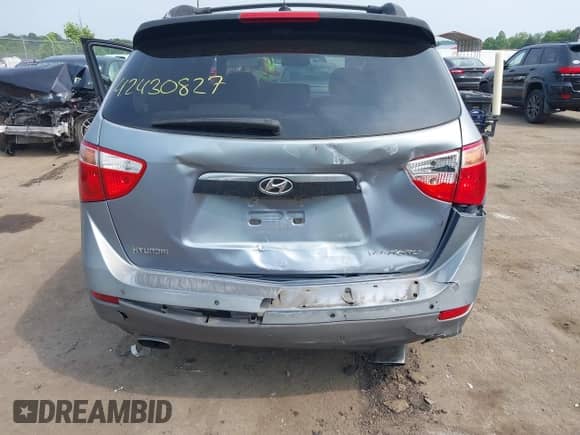 2007 Hyundai Veracruz GLS с VIN KM8NU13C07U026909, выставлен на аукционе IAAI как лот 42430827 с пробегом 203 646 миль миль и . История ставок и продаж доступна на DreamBid. Изображение 6.