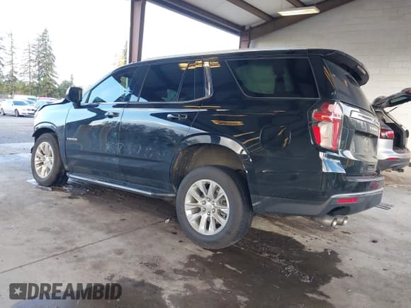 ✅ 2023 Chevrolet Tahoe Premier • VIN: 1GNSKSKD8PR104943 • Lot: 43634346. Wystawiony na IAAI z przebiegiem 56 579 mil. Bezpłatny archiwum sprzedaży aukcyjnych z USA i szczegółowy raport historii pojazdu na DreamBid. Zdjęcie 3.