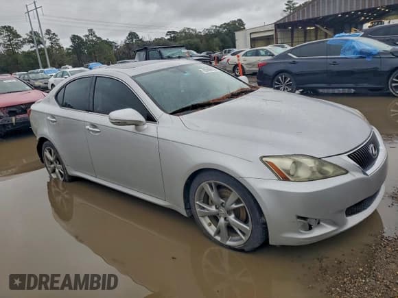 ✅ 2010 Lexus IS 250 • VIN: JTHBF5C26A2098201 • Лот: 95569635. Опубликован ранее на Copart с пробегом 241 709 миль. Бесплатный доступ к архиву аукционных продаж из США и подробный отчёт об истории автомобиля на DreamBid. Изображение 4.