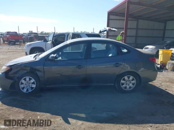 ✅ 2008 Hyundai Elantra GLS • VIN: KMHDU46D38U340833 • Lot: 43453130. Listed on IAAI with 75,376 mi. Free auction sales archive from the USA and detailed vehicle history report at DreamBid. Image 15.