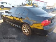 ✅ 2011 BMW 3 Series 328i • VIN: WBAPH5G51BNM73141 • Lot: 43497823. Wystawiony na IAAI z przebiegiem 158 496 mil. Bezpłatny archiwum sprzedaży aukcyjnych z USA i szczegółowy raport historii pojazdu na DreamBid. Zdjęcie 3.