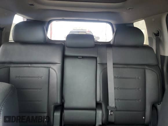 2024 Hyundai Santa Fe Limited z VIN 5NMP44GL0RH035600, wystawiony jako Copart lot #85994474 z przebiegiem 18 200 mil mil oraz Nie do naprawy • Non repairable. Historia ofert i sprzedaży dostępna na DreamBid. Obrazek 10.