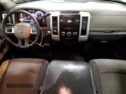 ✅ 2009 Dodge 1500 SLT • VIN: 1D3HV13T59J505434 • Lot: 84519284. Wystawiony na Copart z przebiegiem 291 359 mil. Bezpłatny archiwum sprzedaży aukcyjnych z USA i szczegółowy raport historii pojazdu na DreamBid. Zdjęcie 8.