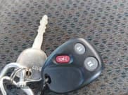 ✅ 2004 Chevrolet Silverado 1500 Z71 • VIN: 2GCEK13T141424177 • Lot: 43448148. Wystawiony na IAAI z przebiegiem 266 413 mil. Bezpłatny archiwum sprzedaży aukcyjnych z USA i szczegółowy raport historii pojazdu na DreamBid. Zdjęcie 11.