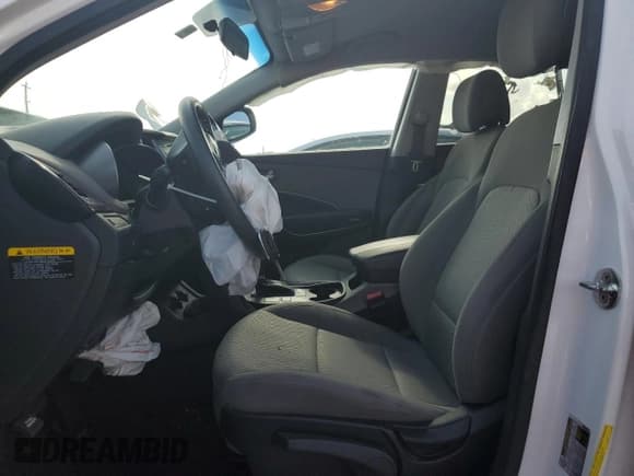 ✅ 2018 Hyundai Santa Fe 2.4L • VIN: 5NMZTDLB2JH061323 • Лот: 65529083. Опубликован ранее на Copart с пробегом 47 391 миль. Бесплатный доступ к архиву аукционных продаж из США и подробный отчёт об истории автомобиля на DreamBid. Изображение 7.