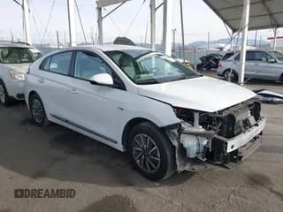 ✅ 2020 Hyundai Ioniq SE • VIN: KMHC75LJXLU068566 • Lot: 41048842. Wystawiony na IAAI z przebiegiem 39 232 mil. Bezpłatny archiwum sprzedaży aukcyjnych z USA i szczegółowy raport historii pojazdu na DreamBid. Zdjęcie 1.