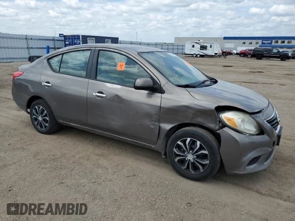 ✅ 2012 Nissan Versa SV • VIN: 3N1CN7AP0CL862549 • Lot: 60148485. Listed on Copart with 140,015 mi. Free auction sales archive from the USA and detailed vehicle history report at DreamBid. Image 4.