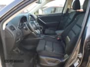 ✅ 2014 Mazda CX-5 Touring • VIN: JM3KE4CY9E0351717 • Lot: 92629565. Wystawiony na Copart z przebiegiem 94 979 mil. Bezpłatny archiwum sprzedaży aukcyjnych z USA i szczegółowy raport historii pojazdu na DreamBid. Zdjęcie 7.