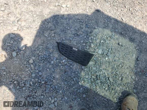 ✅ 2013 Dodge Journey SE • VIN: 3C4PDCAB2DT656231 • Lot: 63900535. Listed on Copart with 182,243 mi. Free auction sales archive from the USA and detailed vehicle history report at DreamBid. Image 13.