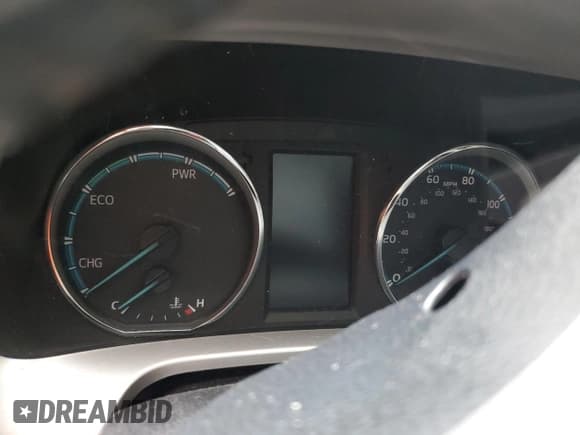 ✅ 2018 Toyota RAV4 Hybrid XLE • VIN: JTMRJREVXJD194740 • Lot: 84759375. Listed on Copart with Not provided. Free auction sales archive from the USA and detailed vehicle history report at DreamBid. Image 9.