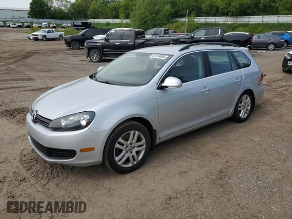 ✅ 2013 Volkswagen Jetta TDI w/Sunroof & Nav • VIN: 3VWPL7AJ9DM613093 • Lot: 57614085. Listed on Copart with 100,012 mi. Free auction sales archive from the USA and detailed vehicle history report at DreamBid. Image 1.