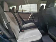 ✅ 2018 Toyota RAV4 XLE • VIN: JTMRFREV4JD253945 • Lot: 95734565. Wystawiony na Copart z przebiegiem 54 850 mil. Bezpłatny archiwum sprzedaży aukcyjnych z USA i szczegółowy raport historii pojazdu na DreamBid. Zdjęcie 11.