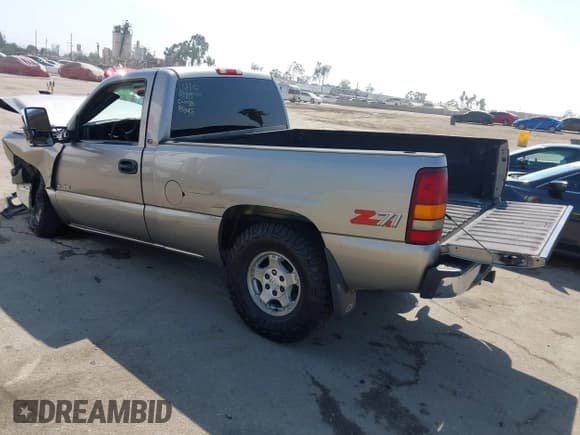 ✅ 2000 Chevrolet Silverado 1500 LS • VIN: 1GCEK14T2YZ191504 • Лот: 42987319. Опубликован ранее на IAAI с пробегом 169 114 миль. Бесплатный доступ к архиву аукционных продаж из США и подробный отчёт об истории автомобиля на DreamBid. Изображение 3.