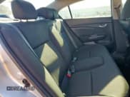 ✅ 2015 Honda Civic SE • VIN: 2HGFB2F75FH563068 • Лот: 90861935. Опубликован ранее на Copart с пробегом 119 984 миль. Бесплатный доступ к архиву аукционных продаж из США и подробный отчёт об истории автомобиля на DreamBid. Изображение 10.