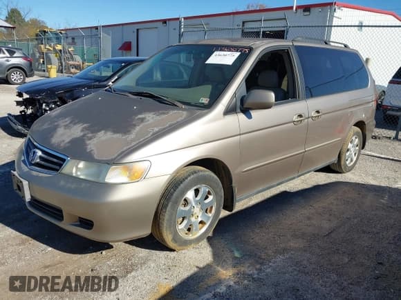 ✅ 2004 Honda Odyssey EX-L • VIN: 5FNRL180X4B146437 • Lot: 43630775. Listed on IAAI with 70,398 mi. Free auction sales archive from the USA and detailed vehicle history report at DreamBid. Image 2.