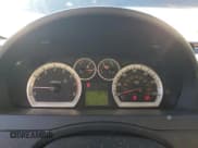 ✅ 2010 Chevrolet Aveo 1LT • VIN: KL1TD6DE9AB123349 • Lot: 47057355. Wystawiony na Copart z przebiegiem 128 192 mil. Bezpłatny archiwum sprzedaży aukcyjnych z USA i szczegółowy raport historii pojazdu na DreamBid. Zdjęcie 9.