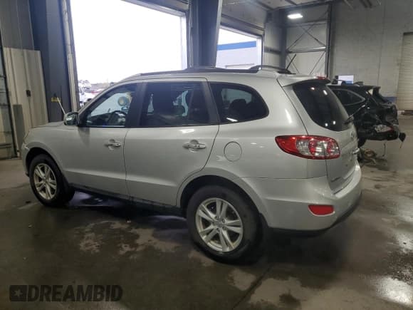 ✅ 2011 Hyundai Santa Fe Limited • VIN: 5XYZKDAG0BG072088 • Lot: 78545674. Listed on Copart with 179,292 mi. Free auction sales archive from the USA and detailed vehicle history report at DreamBid. Image 2.