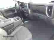 2022 Chevrolet Silverado 1500 LT z VIN 3GCPWCED4NG132191, wystawiony jako IAAI lot #42050267 z przebiegiem 63 795 mil mil oraz . Historia ofert i sprzedaży dostępna na DreamBid. Obrazek 5.