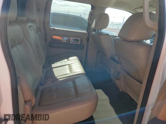 ✅ 2010 Ford F-150 XL • VIN: 1FTFW1EV2AFB94676 • Lot: 85940885. Listed on Copart with 193,576 mi. Free auction sales archive from the USA and detailed vehicle history report at DreamBid. Image 10.