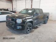 ✅ 2017 GMC Sierra 1500 • VIN: 1GTV2LEC1HZ285724 • Лот: 43307486. Опубликован ранее на IAAI с пробегом 155 276 миль. Бесплатный доступ к архиву аукционных продаж из США и подробный отчёт об истории автомобиля на DreamBid. Изображение 2.