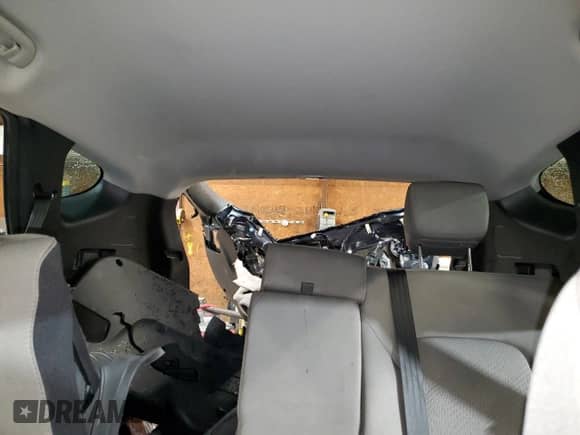 2016 Hyundai Santa Fe with VIN 5XYZUDLB7GG375971, listed as a Copart auction lot 86792085 with 99,975 mi miles and Salvage title. Bid and sale history available at DreamBid. Image 10.