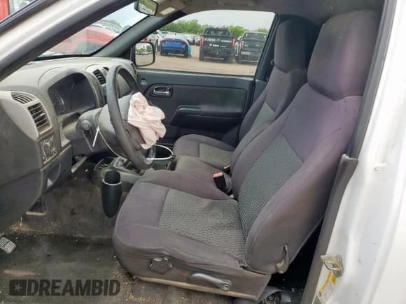 ✅ 2012 Chevrolet Colorado Work Truck • VIN: 1GCCSBF90C8158837 • Лот: 64061025. Опубликован ранее на Copart с пробегом 103 515 миль. Бесплатный доступ к архиву аукционных продаж из США и подробный отчёт об истории автомобиля на DreamBid. Изображение 7.