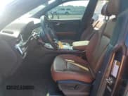 ✅ 2021 Audi Q8 Premium Plus • VIN: WA1BVAF18MD013409 • Лот: 68779595. Опубликован ранее на Copart с пробегом 75 059 миль. Бесплатный доступ к архиву аукционных продаж из США и подробный отчёт об истории автомобиля на DreamBid. Изображение 7.