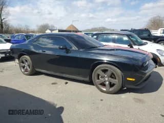 ✅ 2012 Dodge Challenger SXT • VIN: 2C3CDYAG1CH295111 • Lot: 46414165. Wystawiony na Copart z przebiegiem 129 840 mil. Bezpłatny archiwum sprzedaży aukcyjnych z USA i szczegółowy raport historii pojazdu na DreamBid. Zdjęcie 4.