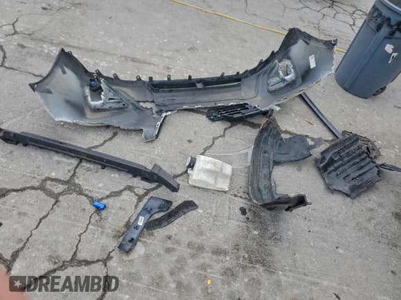 ✅ 2019 Subaru Forester Limited • VIN: JF2SKASCXKH499198 • Lot: 92593145. Listed on Copart with 92,406 mi. Free auction sales archive from the USA and detailed vehicle history report at DreamBid. Image 13.