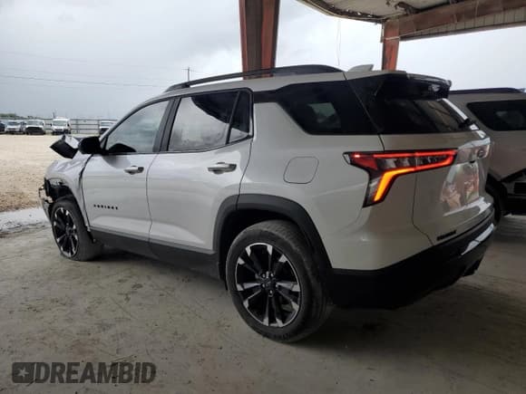 ✅ 2025 Chevrolet Equinox FWD RS • VIN: 3GNAXLEG1SL116294 • Lot: 65972745. Wystawiony na Copart z przebiegiem 4 395 mil. Bezpłatny archiwum sprzedaży aukcyjnych z USA i szczegółowy raport historii pojazdu na DreamBid. Zdjęcie 2.