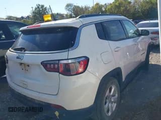 ✅ 2019 Jeep Compass Latitude • VIN: 3C4NJCBB9KT802894 • Лот: 43589116. Опубликован ранее на IAAI с пробегом 135 922 миль. Бесплатный доступ к архиву аукционных продаж из США и подробный отчёт об истории автомобиля на DreamBid. Изображение 4.