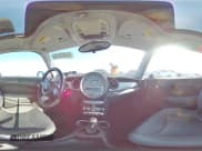 ✅ 2008 MINI Hardtop • VIN: WMWMF335X8TT62496 • Лот: 52482015. Опубликован ранее на Copart с пробегом 188 965 миль. Бесплатный доступ к архиву аукционных продаж из США и подробный отчёт об истории автомобиля на DreamBid. Изображение 13.