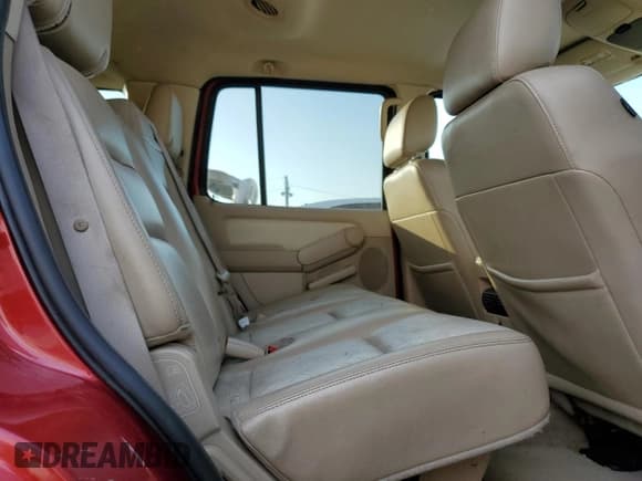 ✅ 2006 Mercury Mountaineer Luxury • VIN: 4M2EU37E96UJ11946 • Лот: 83606244. Опубликован ранее на Copart с пробегом 127 563 миль. Бесплатный доступ к архиву аукционных продаж из США и подробный отчёт об истории автомобиля на DreamBid. Изображение 11.