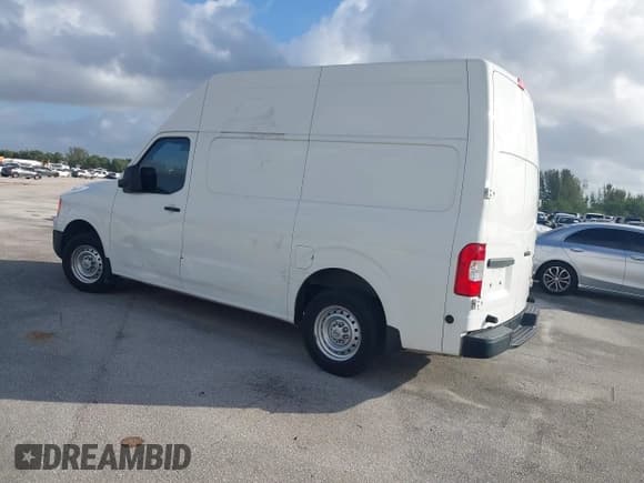 ✅ 2021 Nissan NV Cargo S • VIN: 1N6BF0LY1MN804323 • Lot: 41806353. Listed on IAAI with 121,296 mi. Free auction sales archive from the USA and detailed vehicle history report at DreamBid. Image 3.
